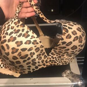 Cacique NWT leopard Bra